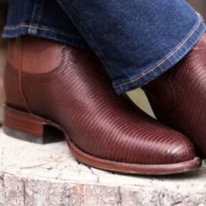 EUC Tecova pull on exotic lizard boot